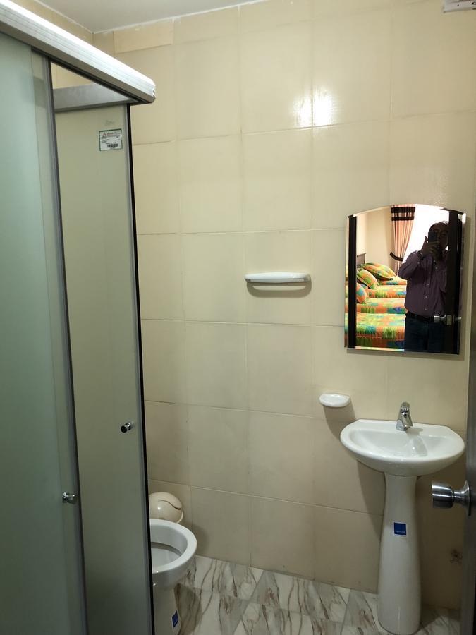 Armenia Hotel Кочабамба Экстерьер фото